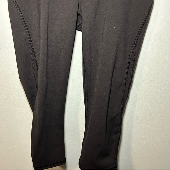 Lululemon Athletica Black Mesh High-Rise Capri Leggings Size 6 - Picture 3 of 10